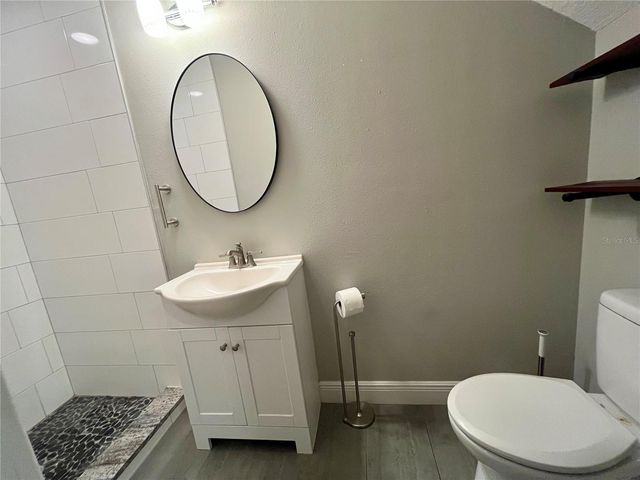 727 N HIMES AVENUE, Tampa, FL 33609