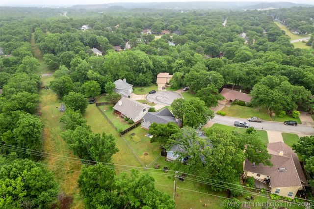 3426 S 76th West Avenue, Tulsa, OK 74107