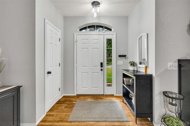3426 S 76th West Avenue, Tulsa, OK 74107