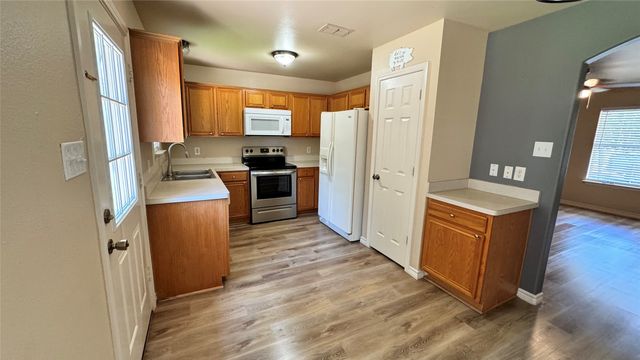 1715 Hemphill Street, Greenville, TX 75401