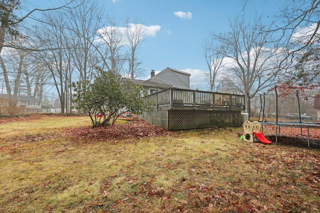 36 Rogers Lane, Yorktown Heights, NY 10598
