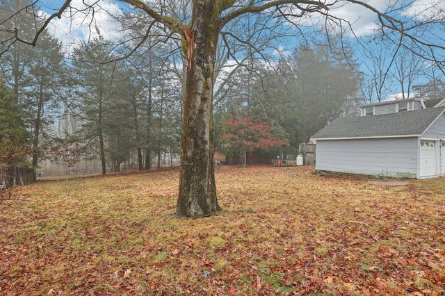 36 Rogers Lane, Yorktown Heights, NY 10598