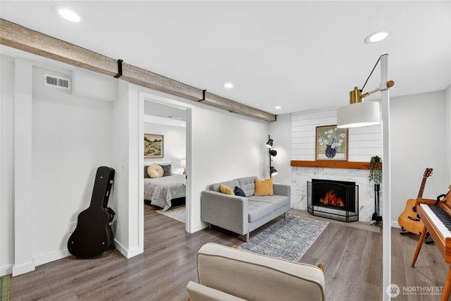 5403 34th Avenue SW, Seattle, WA 98126