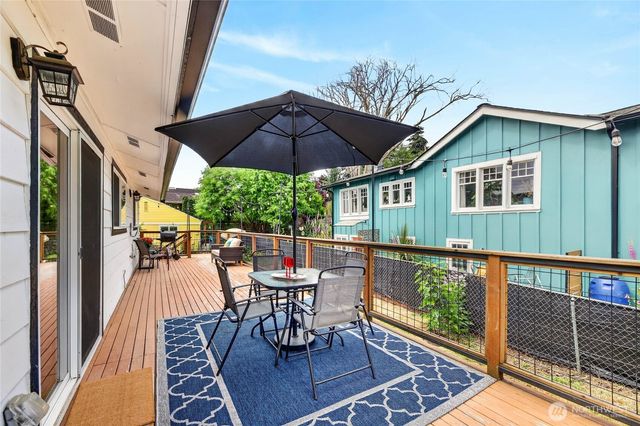 5403 34th Avenue SW, Seattle, WA 98126