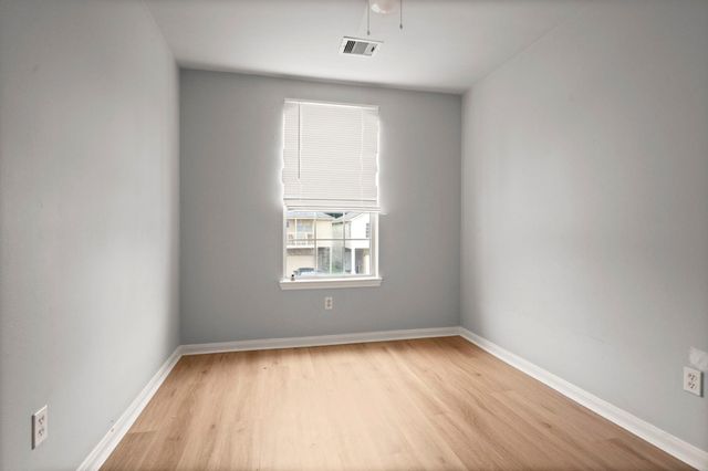 11911 Chetman Drive B, Houston, TX 77065