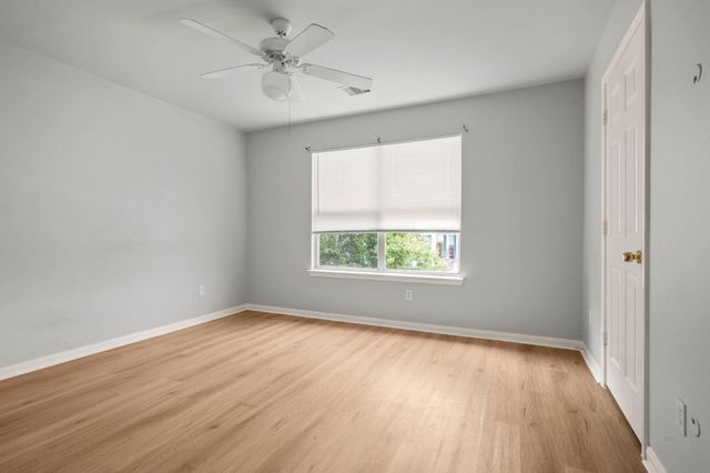 11911 Chetman Drive B, Houston, TX 77065