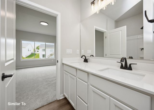 1702 22nd Avenue SE, Altoona, IA 50009