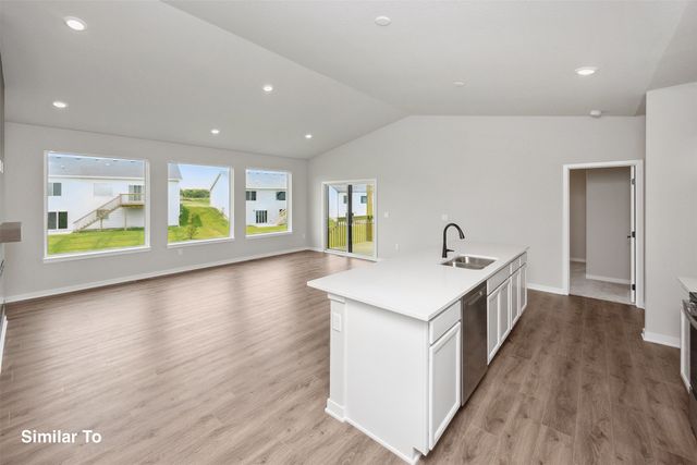 1702 22nd Avenue SE, Altoona, IA 50009