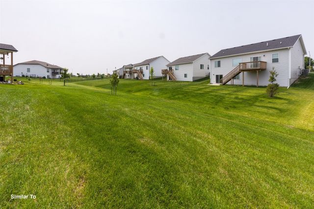 1702 22nd Avenue SE, Altoona, IA 50009