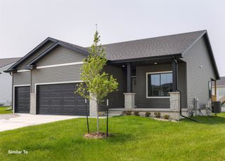 1702 22nd Avenue SE, Altoona, IA 50009