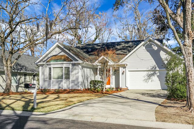 9140 Delancey Circle, North Charleston, SC 29406