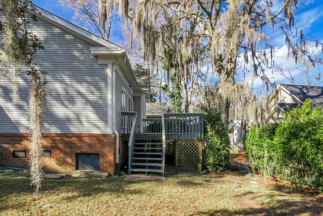 9140 Delancey Circle, North Charleston, SC 29406
