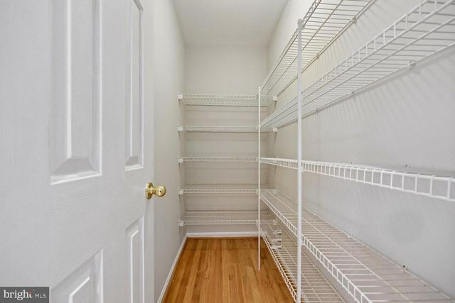 2 SENECA FOREST CT, Germantown, MD 20876