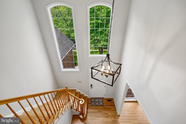 2 SENECA FOREST CT, Germantown, MD 20876