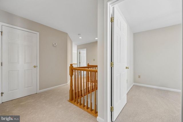 2 SENECA FOREST CT, Germantown, MD 20876