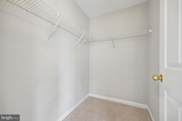 2 SENECA FOREST CT, Germantown, MD 20876