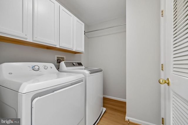 2 SENECA FOREST CT, Germantown, MD 20876