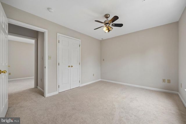 2 SENECA FOREST CT, Germantown, MD 20876