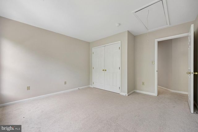 2 SENECA FOREST CT, Germantown, MD 20876