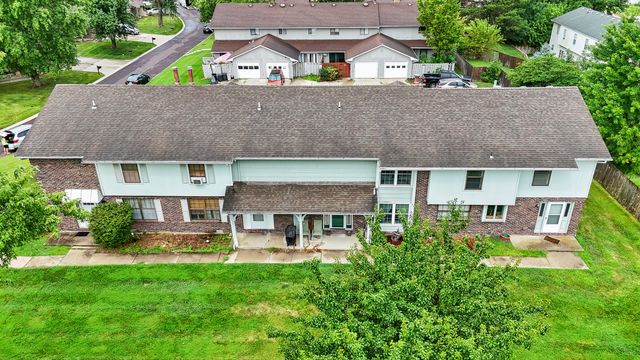 5602 PINEHURST LN, Columbia, MO 65202