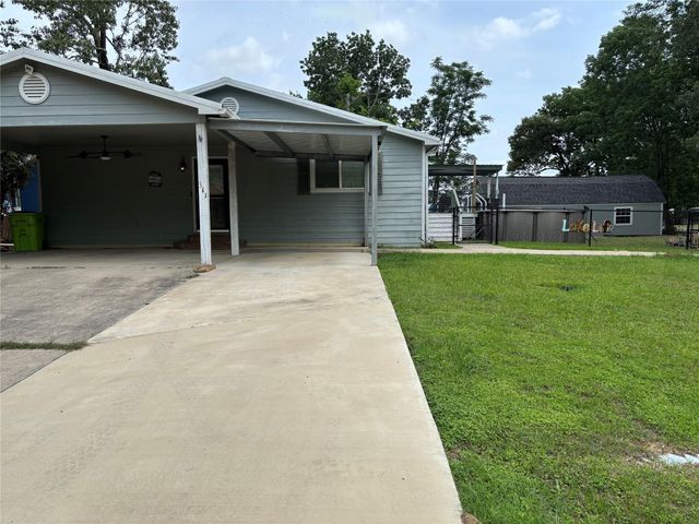 311 Casablanca Drive, Point Blank, TX 77364
