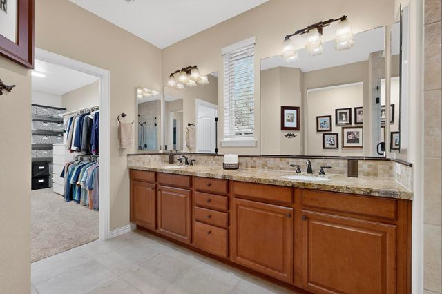 8805 Compton Street, Denton, TX 76207