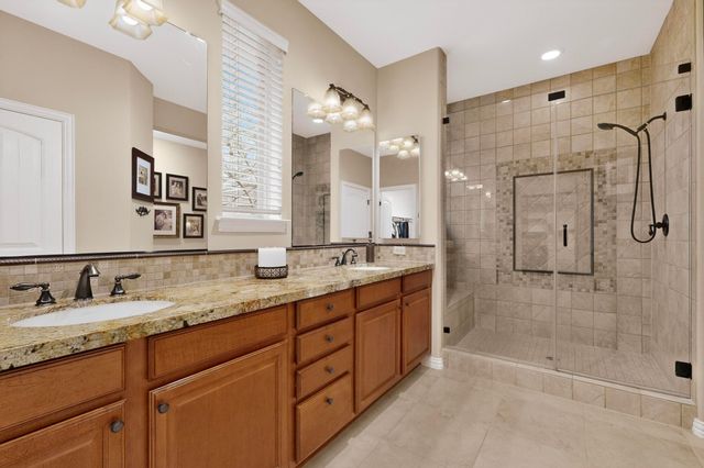 8805 Compton Street, Denton, TX 76207