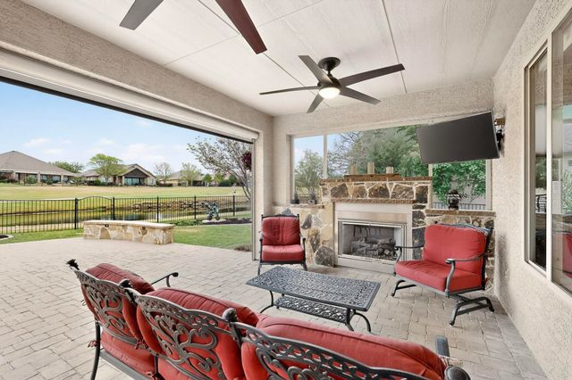 8805 Compton Street, Denton, TX 76207