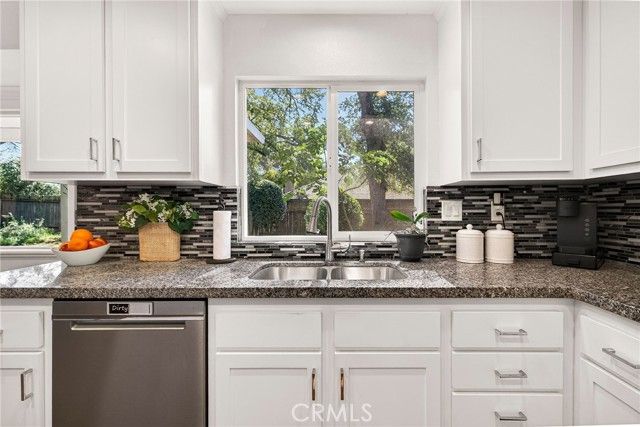 200 Firestone Drive, Roseville, CA 95678