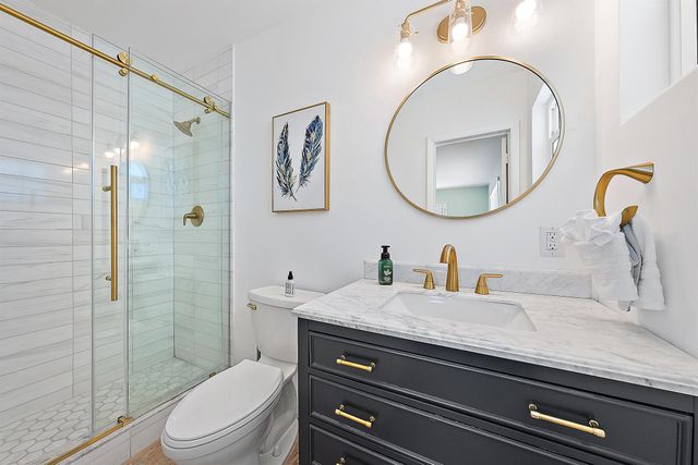 367 W Riverside Drive, Tequesta, FL 33469