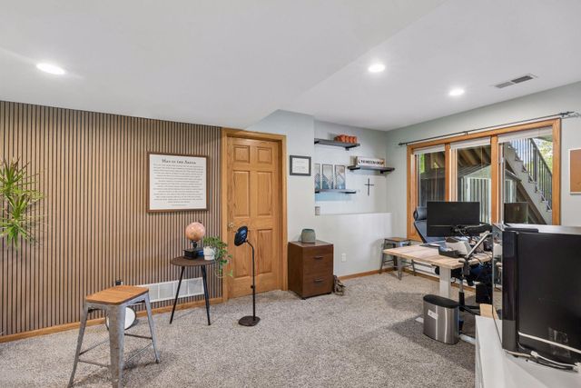 1362 Timberwolf Trail, Lino Lakes, MN 55038