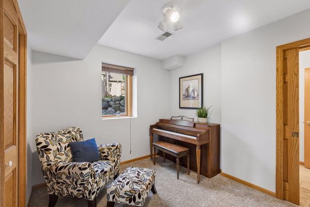 1362 Timberwolf Trail, Lino Lakes, MN 55038