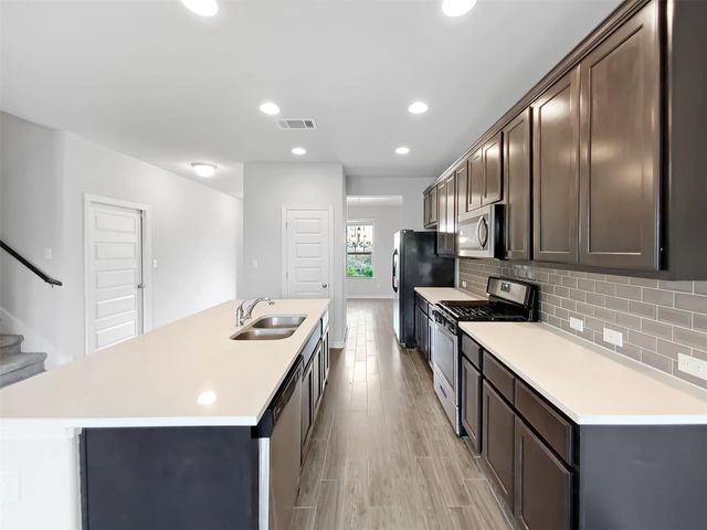 113 Spanish Foal TRL, Georgetown, TX 78626