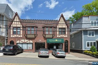 38 River Edge Road 40B, River Edge, NJ 07661