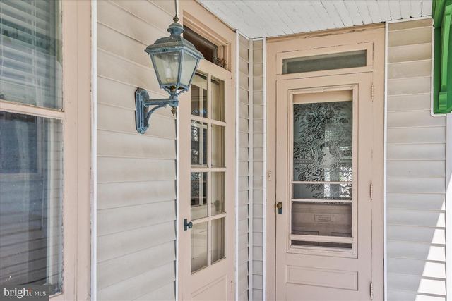 220 LOCUST STREET, Hanover, PA 17331