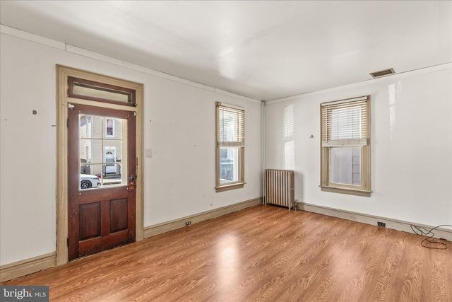 220 LOCUST STREET, Hanover, PA 17331