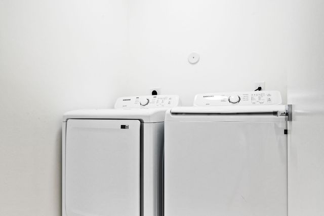 907 NE 16th Avenue, Fort Lauderdale, FL 33304