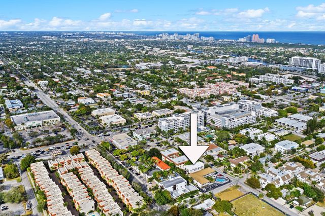 907 NE 16th Avenue, Fort Lauderdale, FL 33304