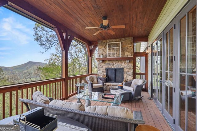 913 Tiger Pass Drive, Tiger, GA 30576