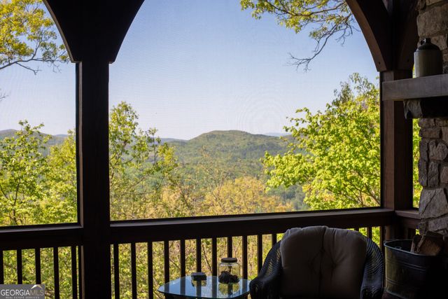 913 Tiger Pass Drive, Tiger, GA 30576