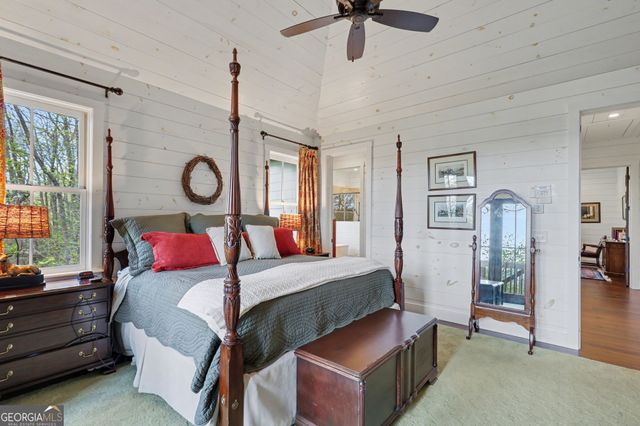913 Tiger Pass Drive, Tiger, GA 30576
