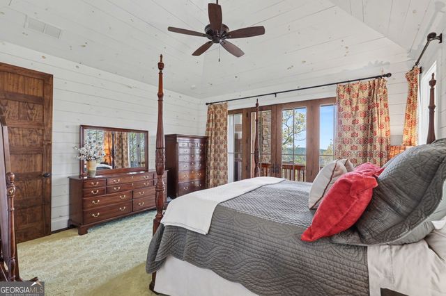 913 Tiger Pass Drive, Tiger, GA 30576
