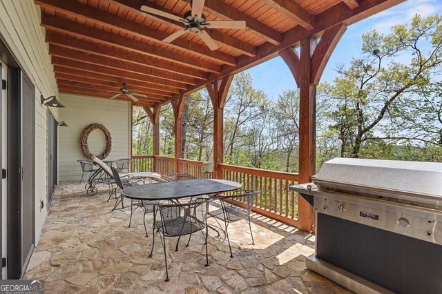 913 Tiger Pass Drive, Tiger, GA 30576