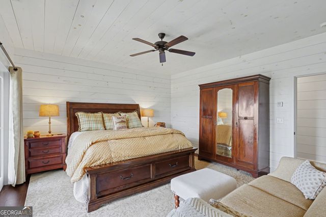 913 Tiger Pass Drive, Tiger, GA 30576