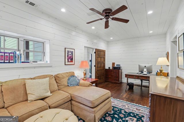 913 Tiger Pass Drive, Tiger, GA 30576