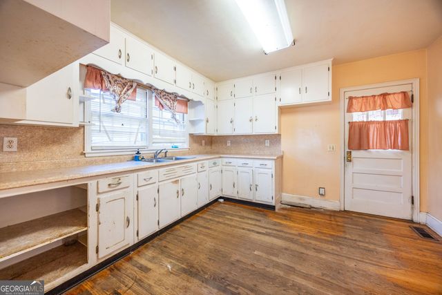 303 Georgianna Street, Jasper, GA 30143