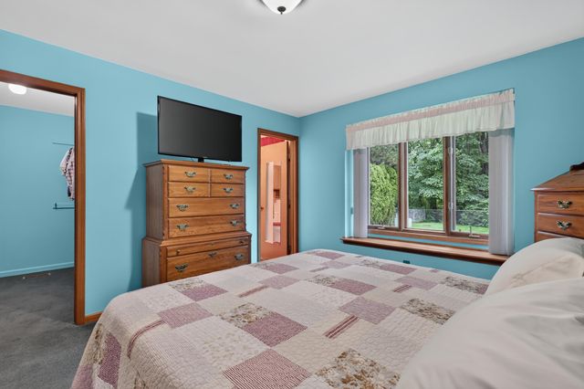 34555 Dover Avenue, Livonia City, MI 48150