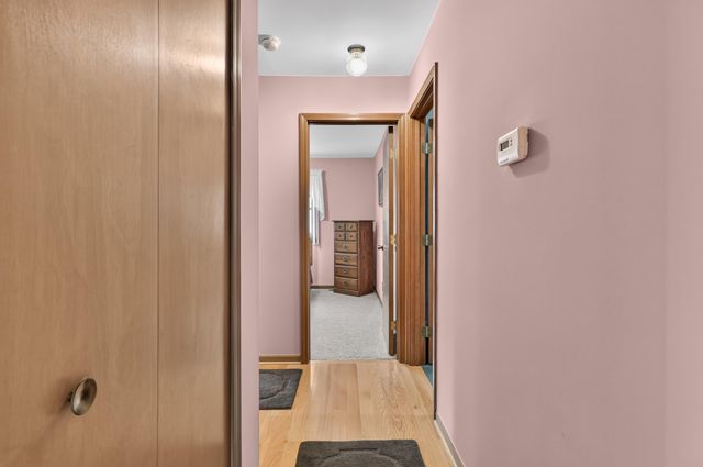 34555 Dover Avenue, Livonia City, MI 48150