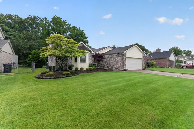 34555 Dover Avenue, Livonia City, MI 48150