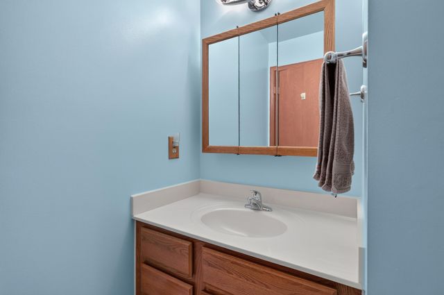 34555 Dover Avenue, Livonia City, MI 48150